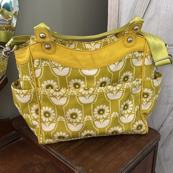 Petunia Pickle Bottom City Carryall in Chartreuse Sunlit Stockholm colorway - Picture 5 of 10